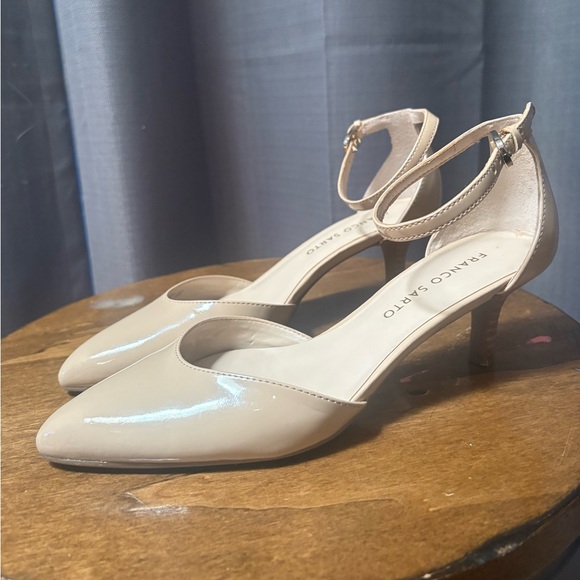 Franco Sarto Remmy Nude Ankle Strap Kitten Heels, 6.5 - Picture 9 of 9